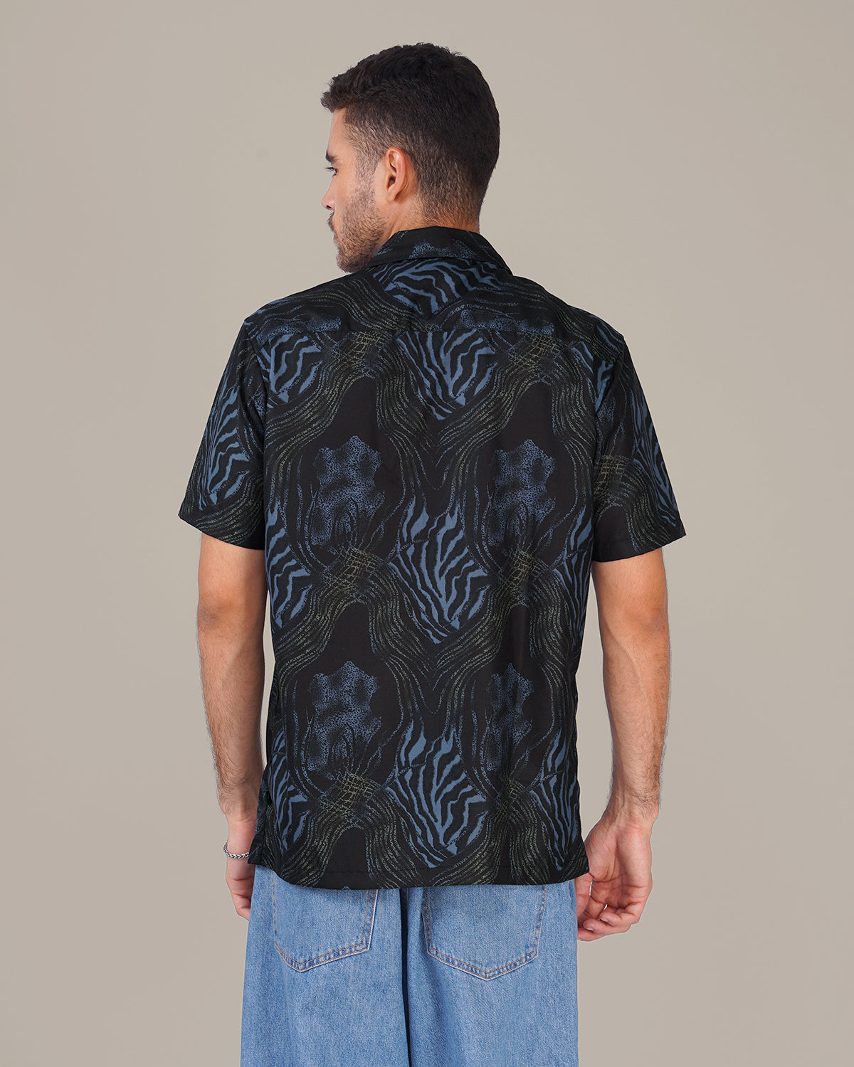 Black Abstract Pattern Polyester Relaxed Fit Shirt