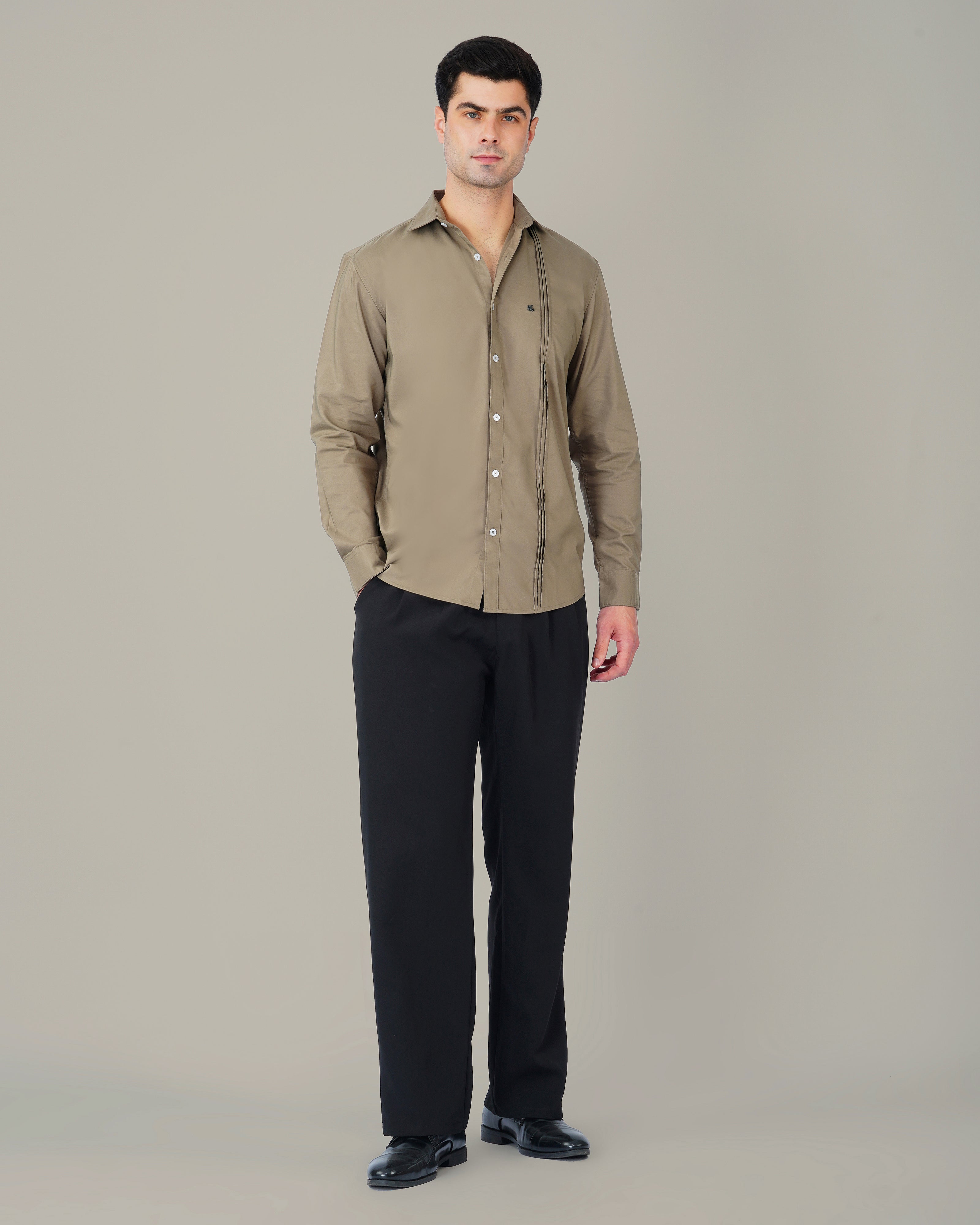 Olive Solid Polyester-Lycra Blend Regular Collar Shirt