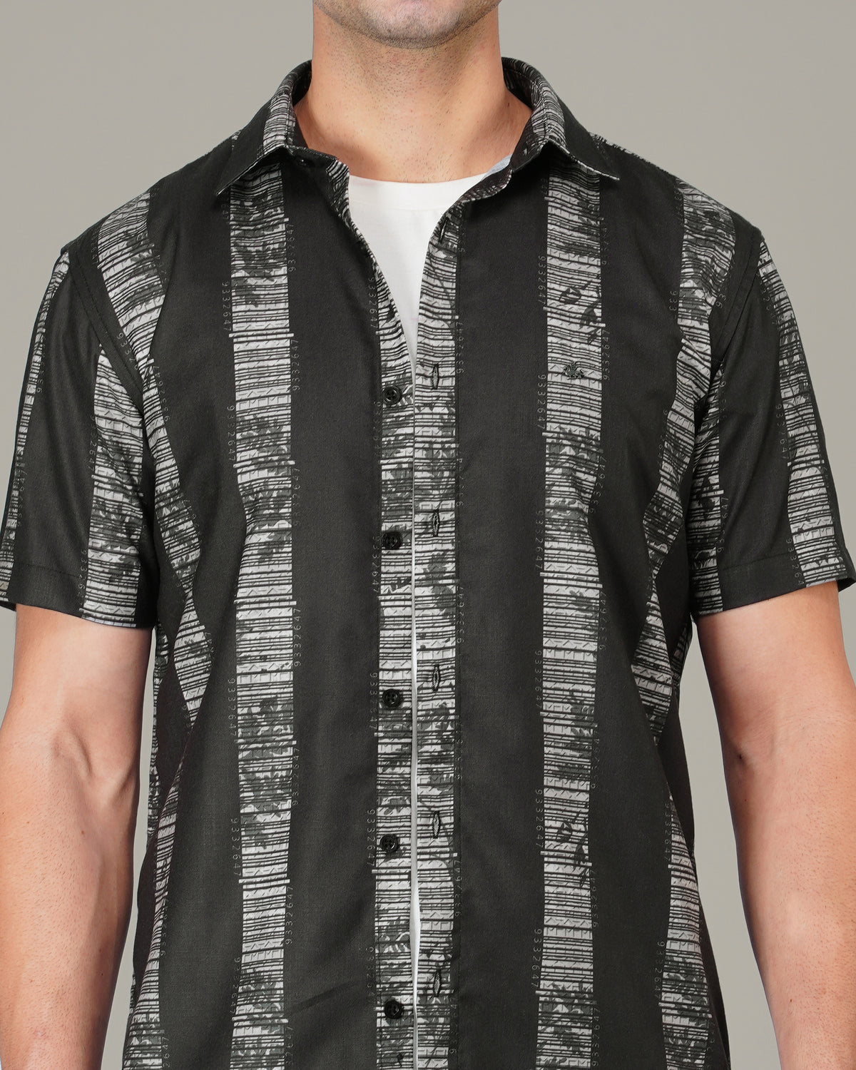 The Black Stripe Shirt Polyester · Regular Fit