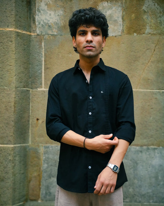 Black Solid Polyester-Lycra Blend Classic Fit Shirt