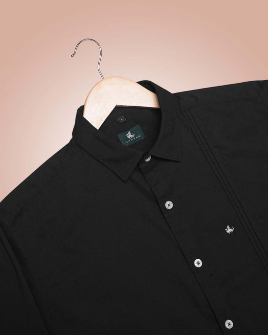 Black Solid Polyester-Lycra Blend Classic Fit Shirt