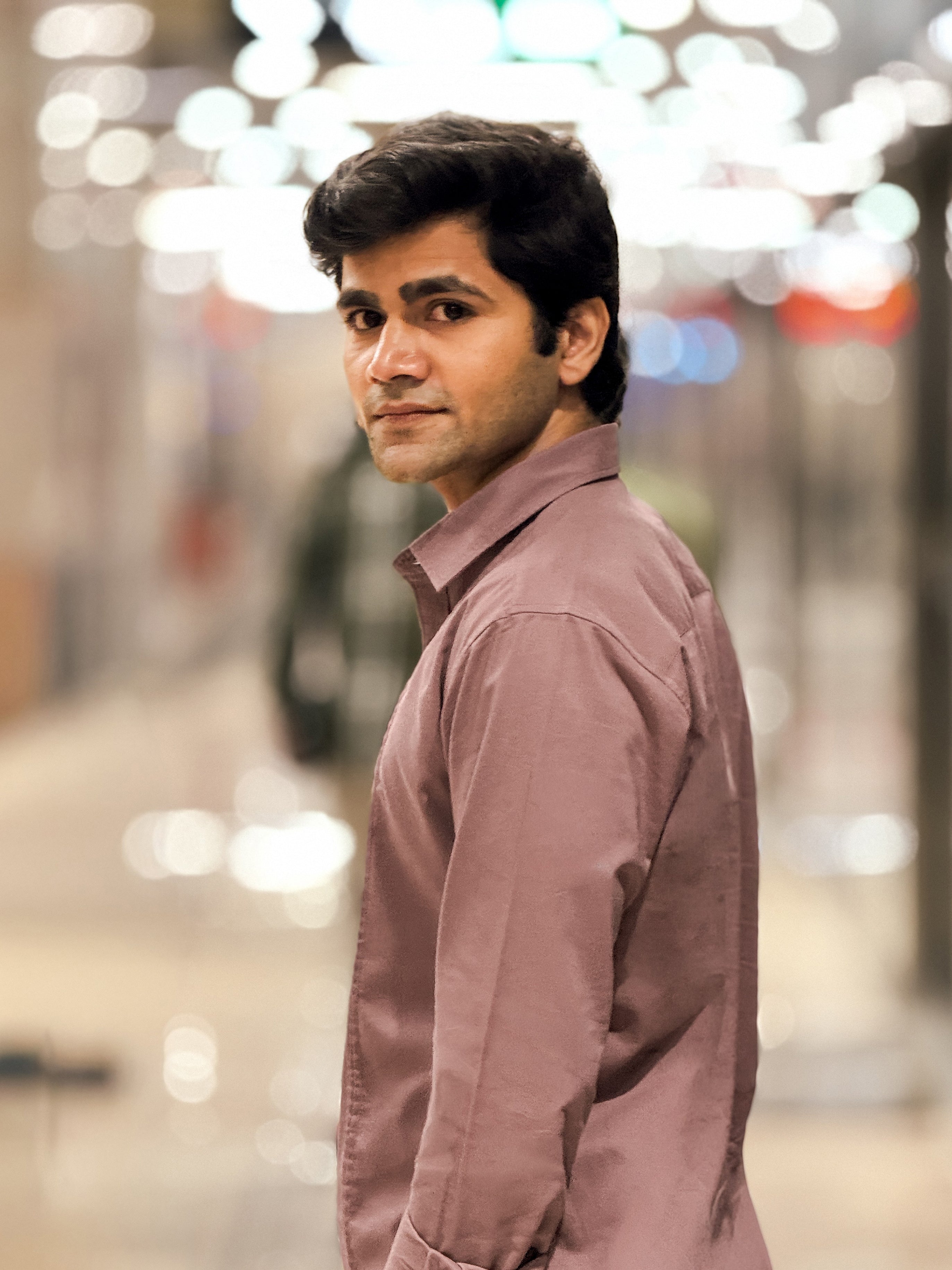 Mauve Solid Twill Polyester Blend Regular Fit Shirt