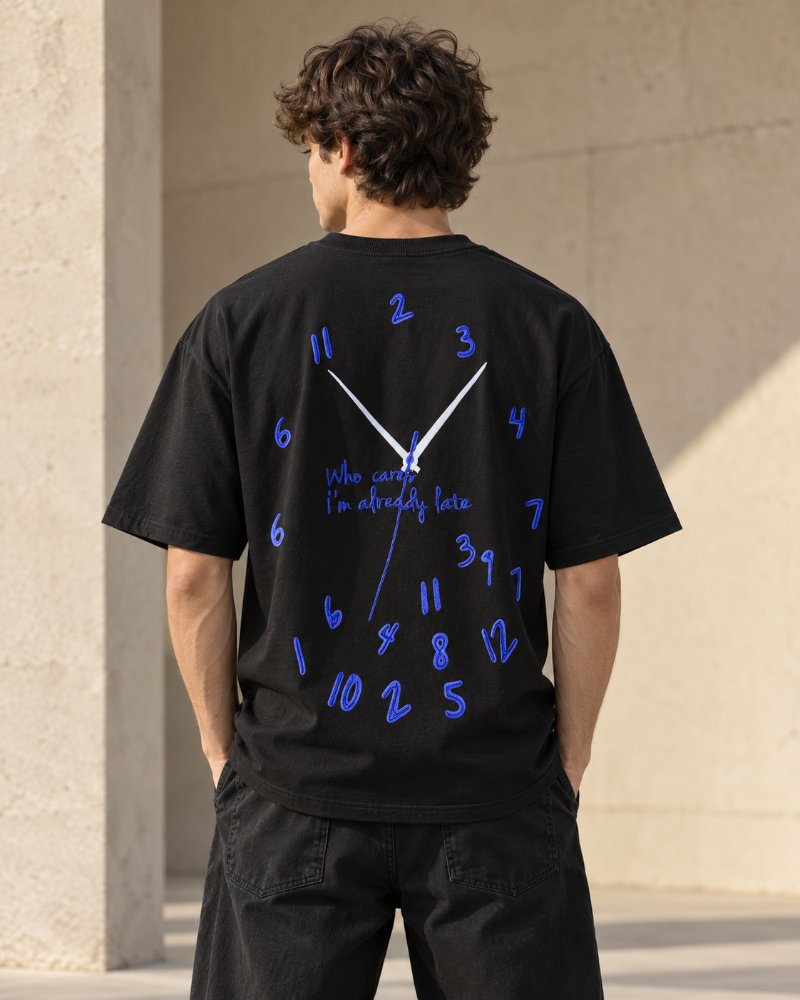 The Black Graphic Tee - Pure Cotton · Boxy Fit