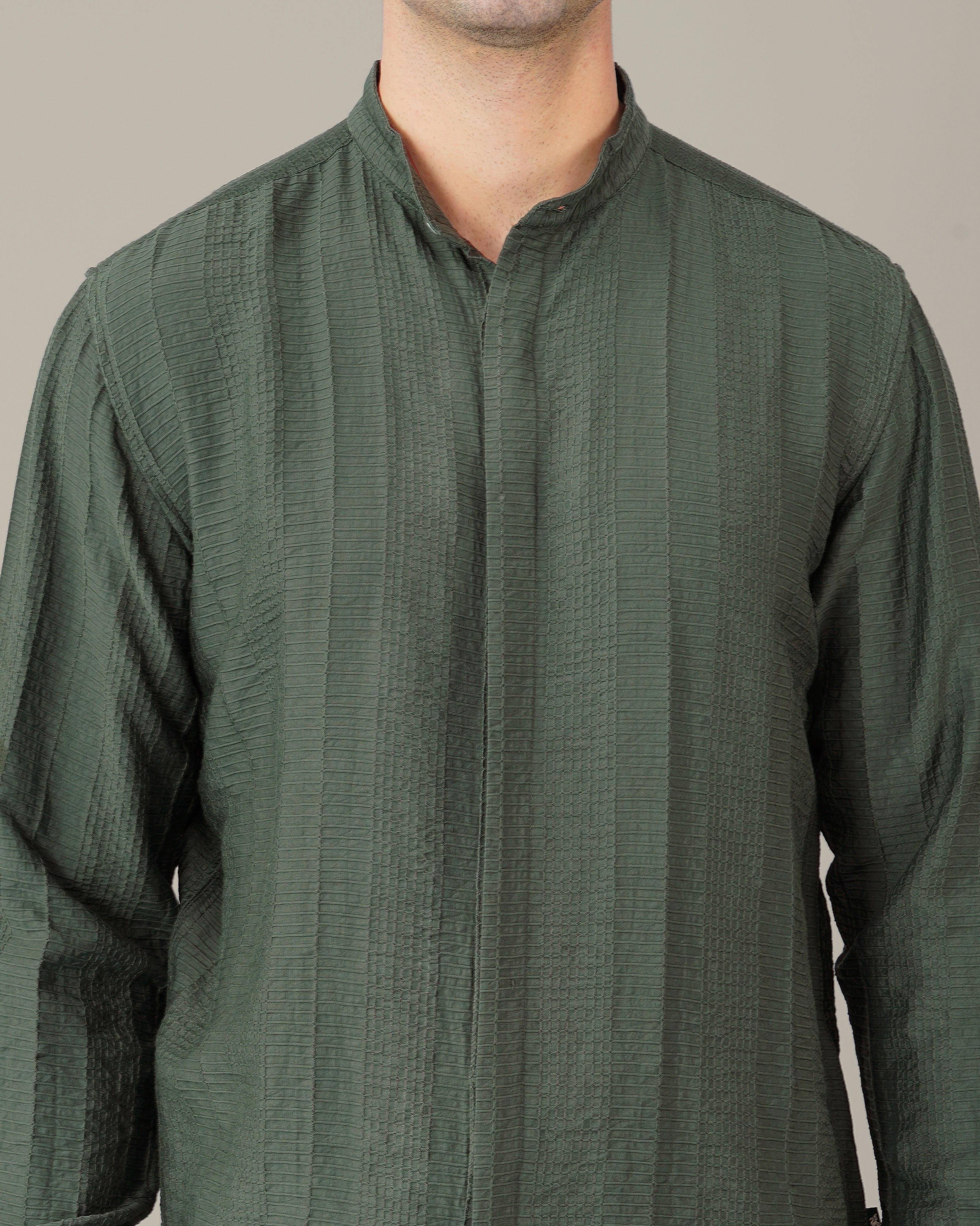Aqua Textured Viscose-Nylon Blend Mandarin Collar Shirt